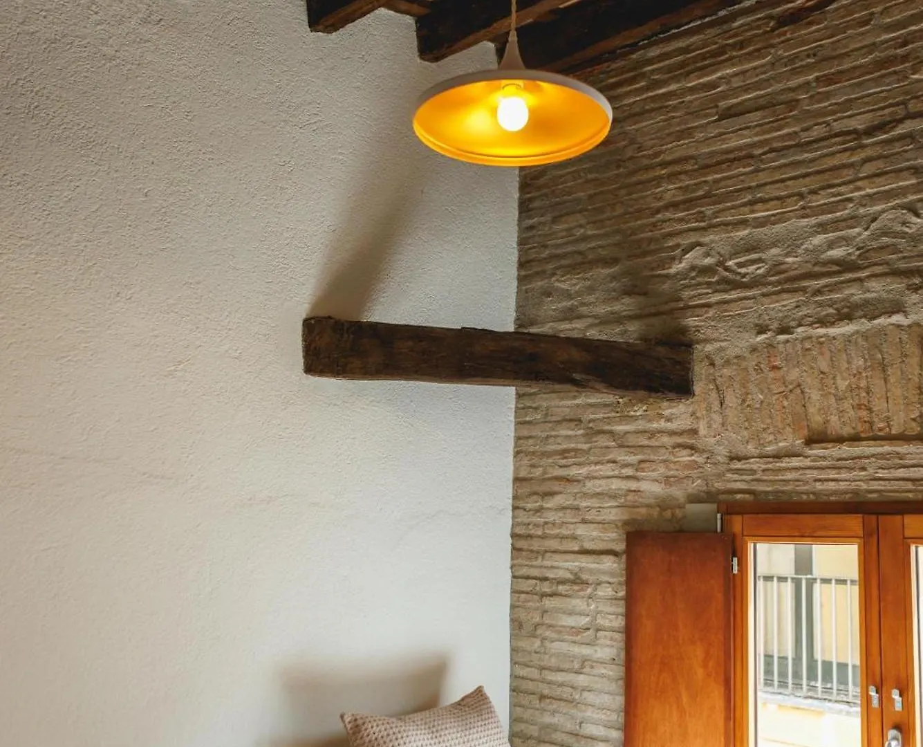 Apartament Bravissimo Calderes El Bou, With River View Girona Hiszpania