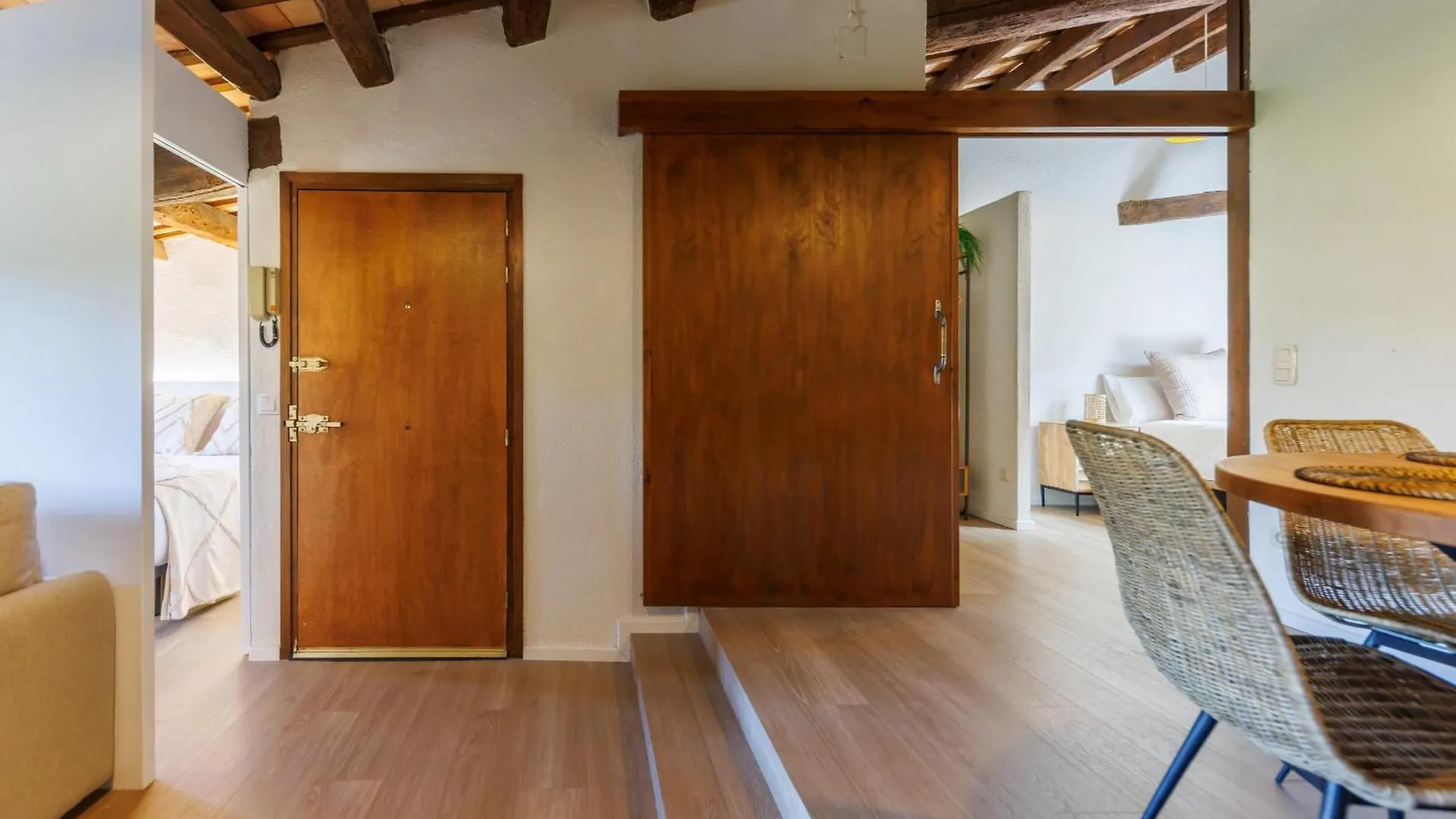 Bravissimo Calderes El Bou, With River View Girona Lejlighed